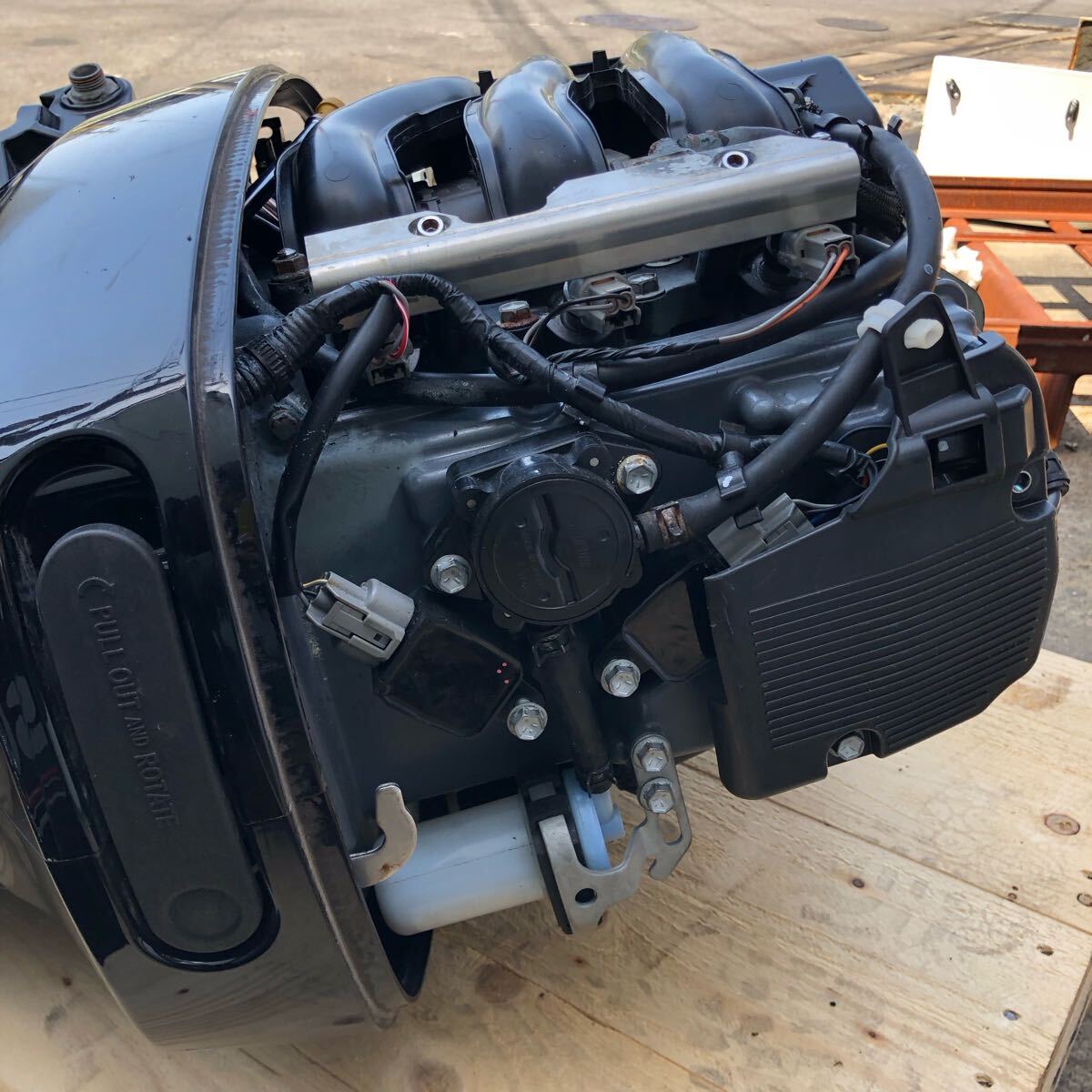 SUZUKI スズキ船外機 4スト 50馬力 05003F DF50A 令和元年(50 SUZUKI スズキ船外機 4スト 50馬力 05003F DF50A 令和元年(50
