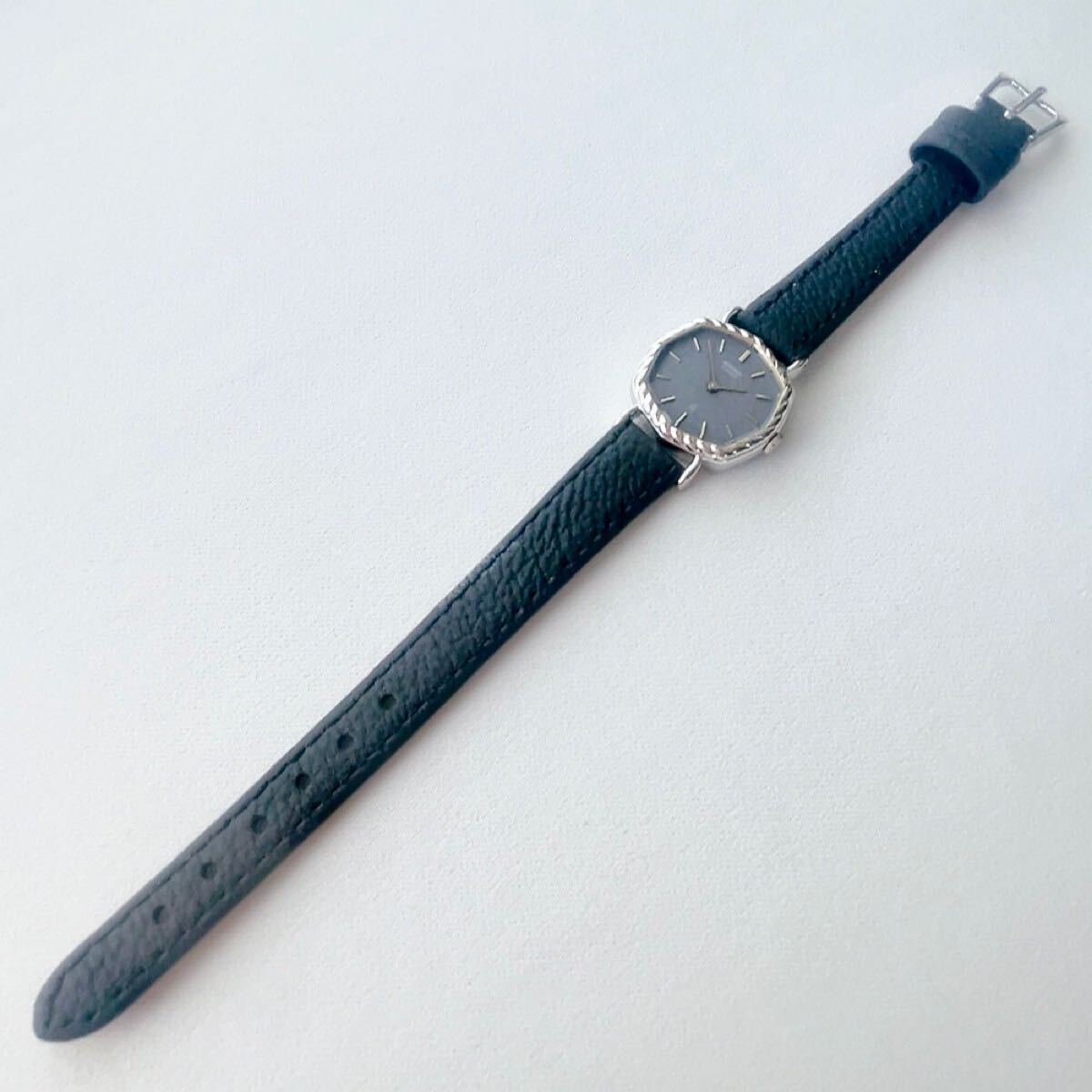 SEIKO 1400-5580 レディースクォーツ腕時計 2針 8角形 稼動 SEIKO 1400-5580 レディースクォーツ腕時計 2針 8角形 稼動