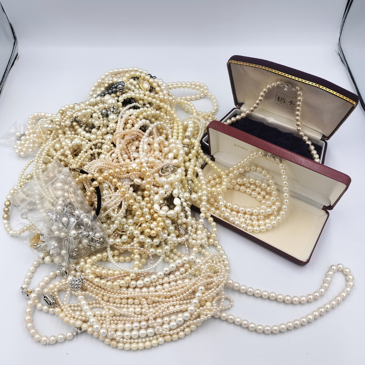 豪華!】アクセサリー パール 真珠 ネックレス 大量 まとめ 豪華!】アクセサリー パール 真珠 ネックレス 大量 まとめ