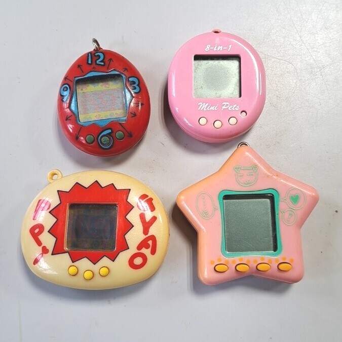 ジャンク品たまごっち BANDAI バンダイ ゲーム 当時物初代 ジャンク品たまごっち BANDAI バンダイ ゲーム 当時物初代
