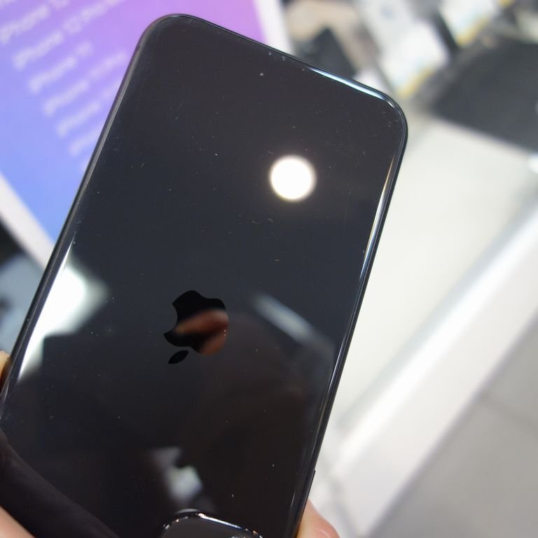 1円スタート SIMフリー iPhone 11 128GB ブラック バッテリー 1円スタート SIMフリー iPhone 11 128GB ブラック バッテリー