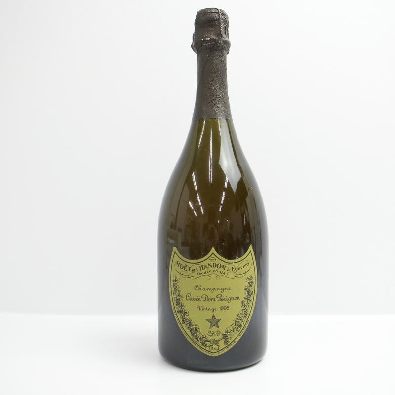 Dom perignon（ドンペリニヨン）1992 12.5％ 750ml ※ラベル不良 X25D140041