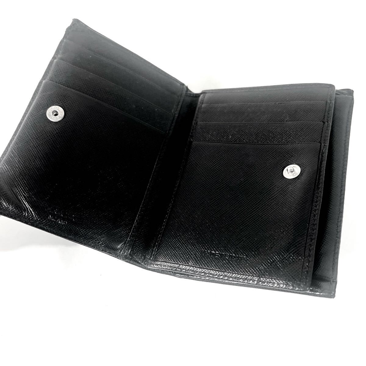 美品 1円〜 PRADA プラダ ナイロン 財布 コンパクト ウォレット 美品 1円〜 PRADA プラダ ナイロン 財布 コンパクト ウォレット