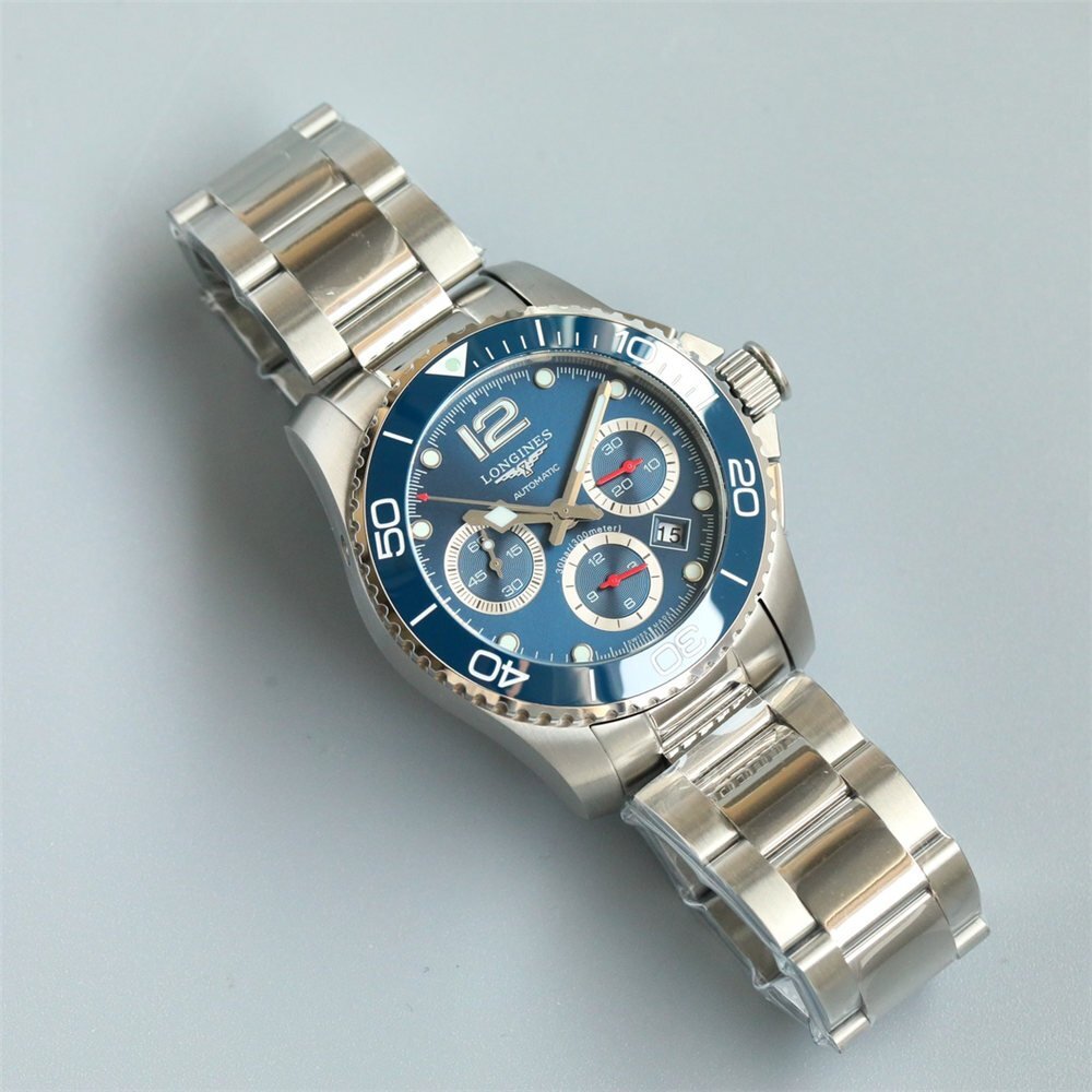 LONGINES ロンジン Conquest Chronograph 腕時計 メンズ LONGINES ロンジン Conquest Chronograph 腕時計 メンズ