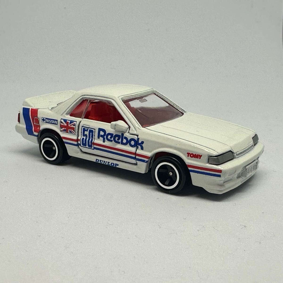 トミカ 日産 ニッサン スカイライン レーシング リーボック トミカ 日産 ニッサン スカイライン レーシング リーボック