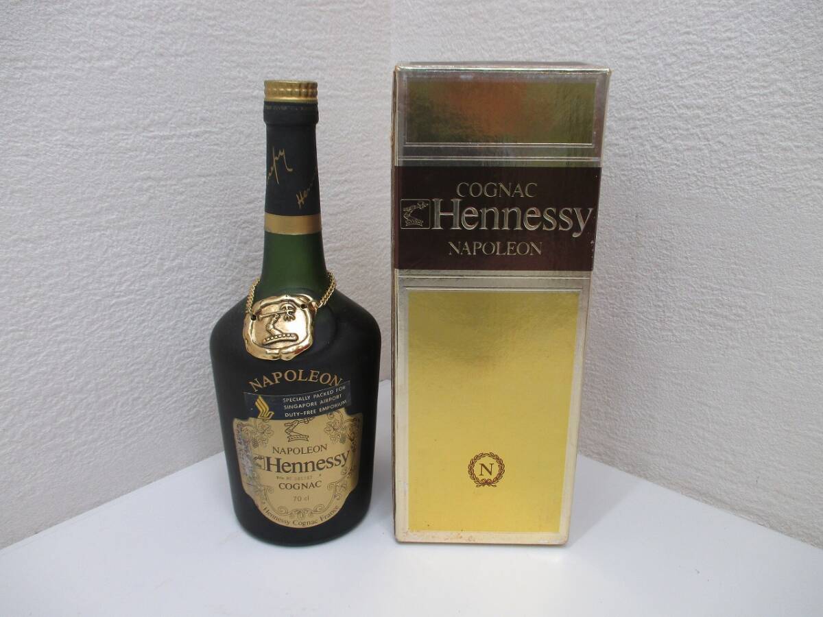 8400 酒祭 洋酒祭 ヘネシー ナポレオン 700ml 40% 未開栓 8400 酒祭 洋酒祭 ヘネシー ナポレオン 700ml 40% 未開栓