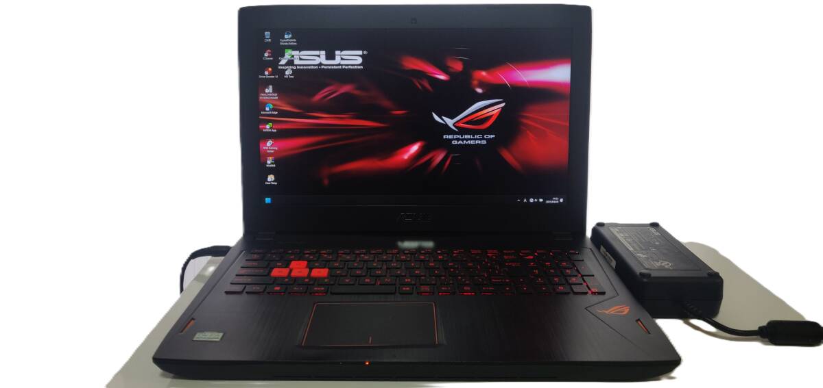 ASUS ROG ゲーミング ( i7-6700HQ、GTX 1070(専用8GB)、メモリー ASUS ROG ゲーミング ( i7-6700HQ、GTX 1070(専用8GB)、メモリー