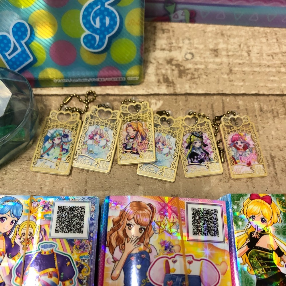 08w8427☆1円~ 女児向け カード 大量まとめ きらりん 08w8427☆1円~ 女児向け カード 大量まとめ きらりん