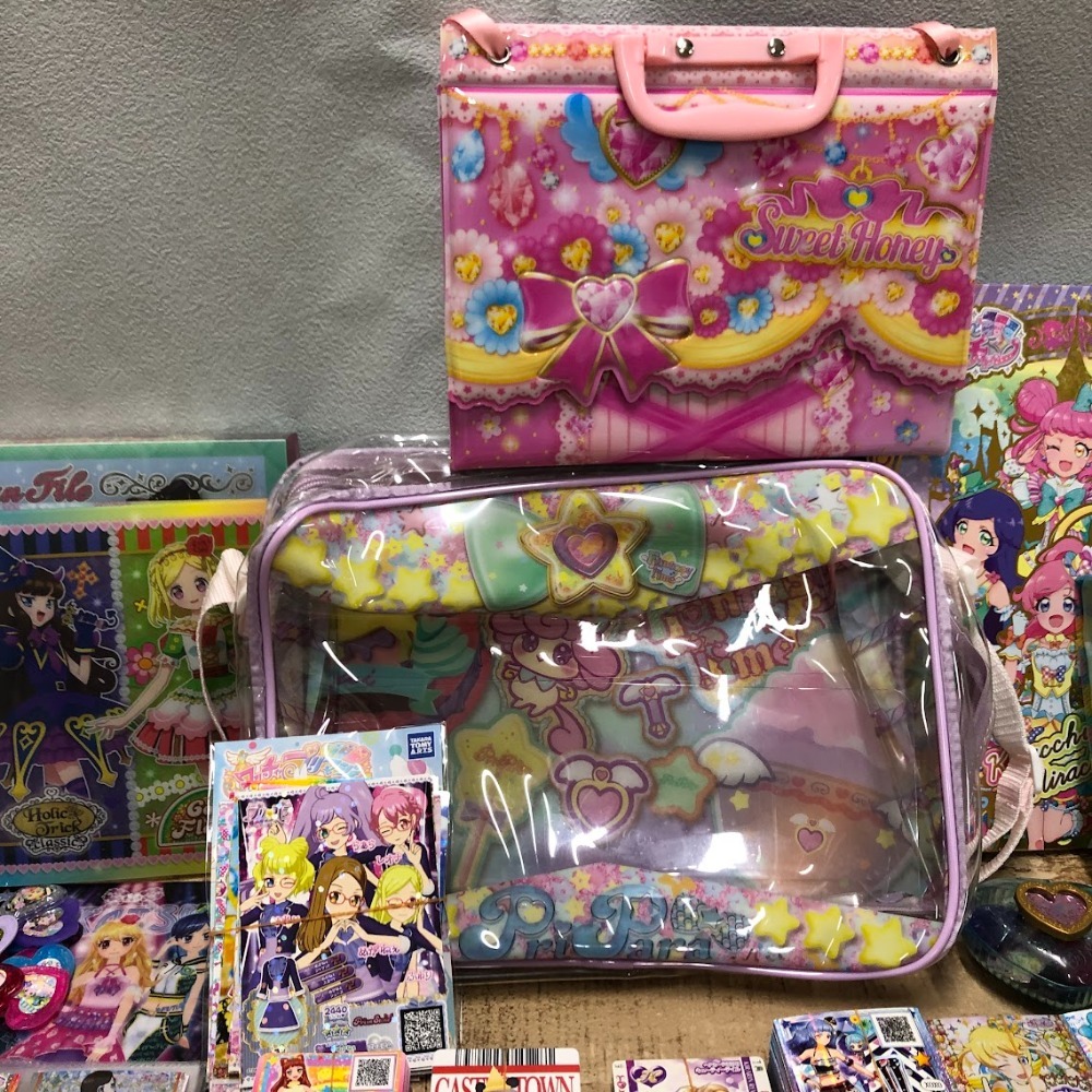08w8427☆1円~ 女児向け カード 大量まとめ きらりん 08w8427☆1円~ 女児向け カード 大量まとめ きらりん