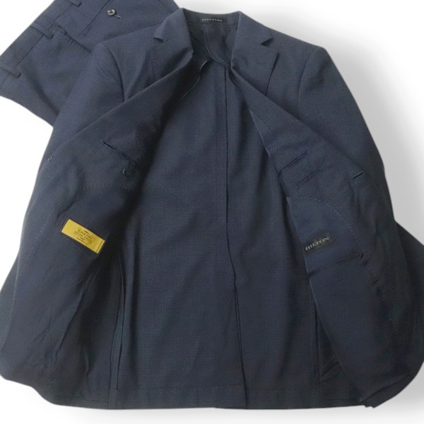 美品 HILTON ヒルトン 青山商事 SUPER100's ストレッチウール 春 美品 HILTON ヒルトン 青山商事 SUPER100's ストレッチウール 春
