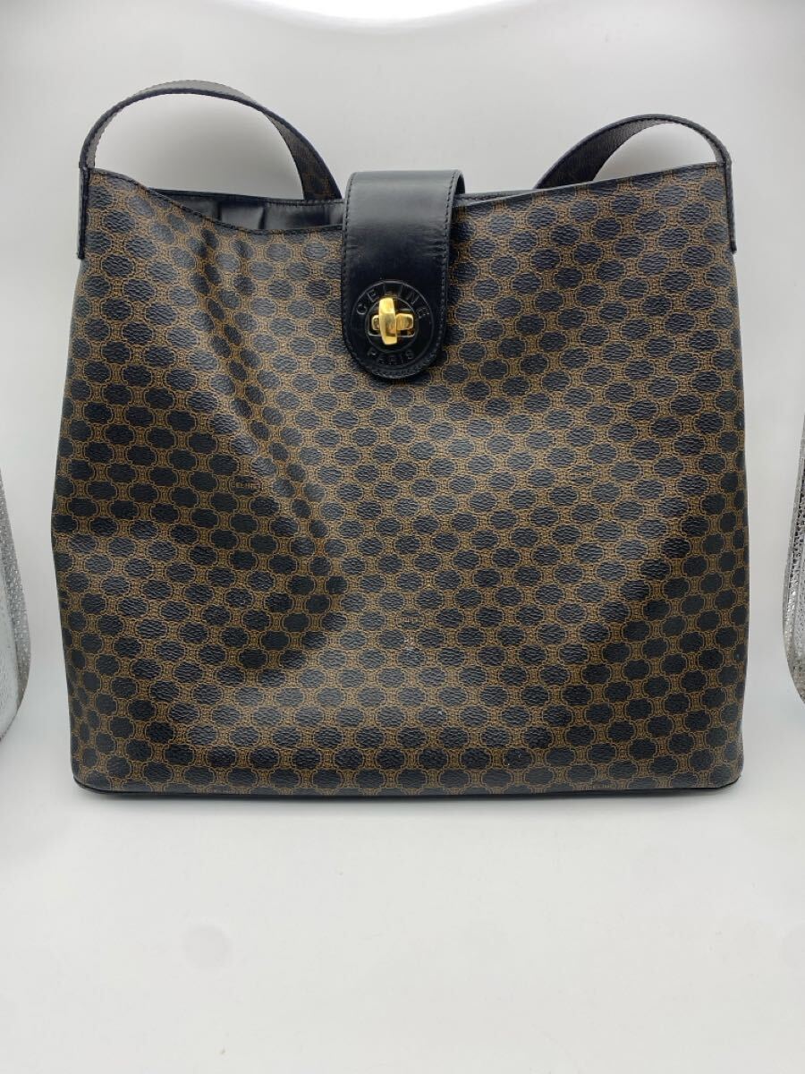 美品 CELINE セリーヌ マカダム柄 トートバッグ レザー 大容量 美品 CELINE セリーヌ マカダム柄 トートバッグ レザー 大容量
