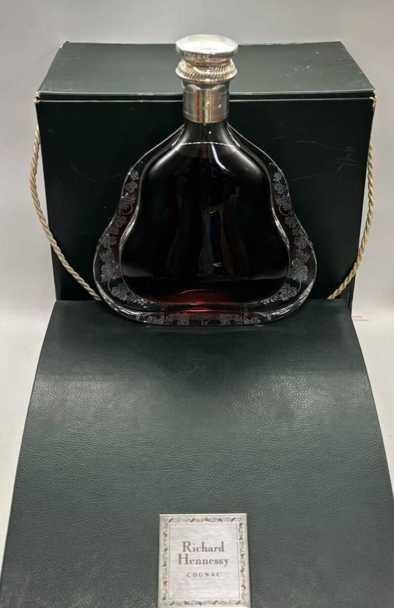 未開栓】ヘネシー リシャール HENNESSY RICHARD 40% 700ml 未開栓】ヘネシー リシャール HENNESSY RICHARD 40% 700ml