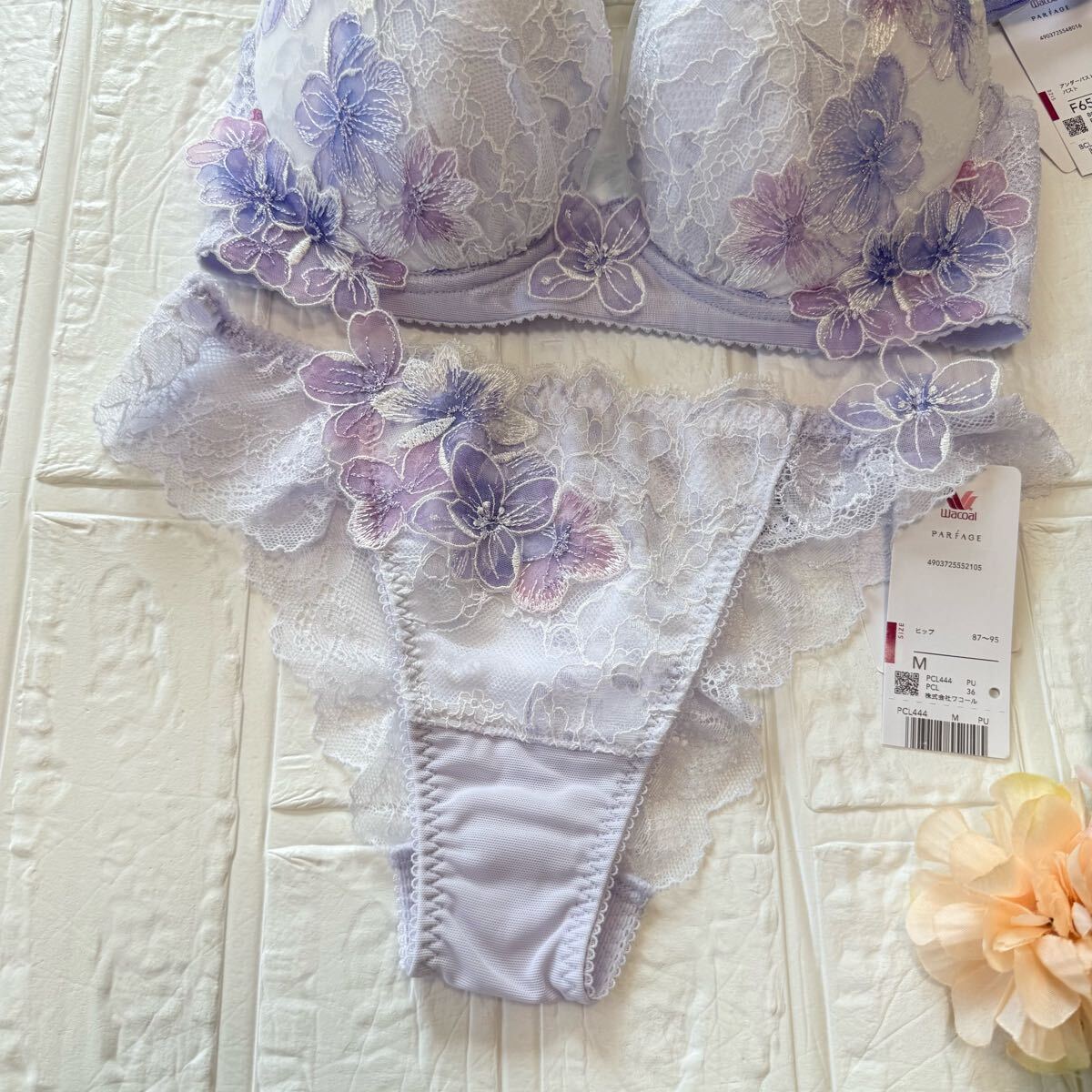 【新品】wacoal パルファージュ　44 ブラ　ソングセット　F65M PU 新品】wacoal パルファージュ 44 ブラ ソングセット F65M PU