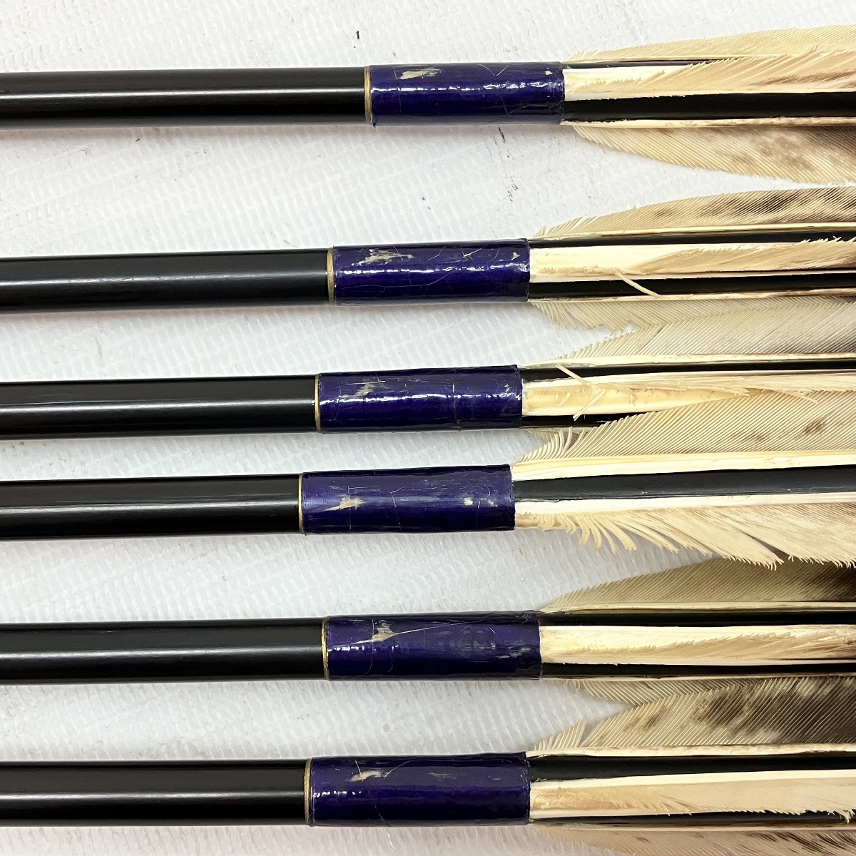 EASTON イーストン XX75 2014 弓矢 6本セット 巻藁矢 矢筒付き EASTON イーストン XX75 2014 弓矢 6本セット 巻藁矢 矢筒付き