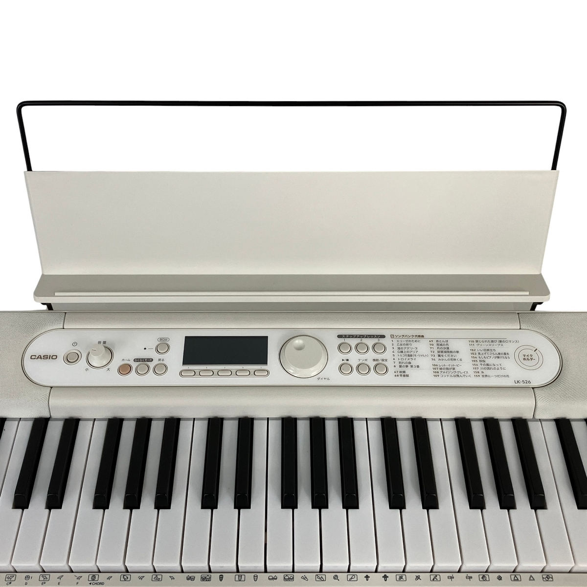 CASIO LK-526 デジタル キーボード 61鍵 2022年製 付属品付き CASIO LK-526 デジタル キーボード 61鍵 2022年製 付属品付き