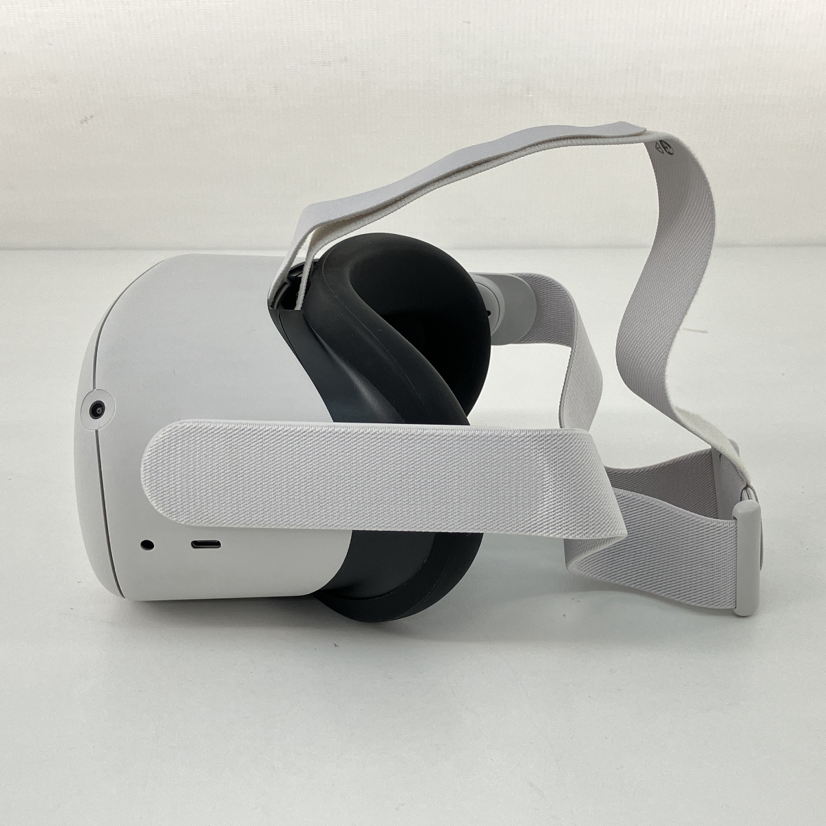 Meta KW49CM Oculus Quest 2 128GB VRヘッドセット ゲーム機 Meta KW49CM Oculus Quest 2 128GB VRヘッドセット ゲーム機