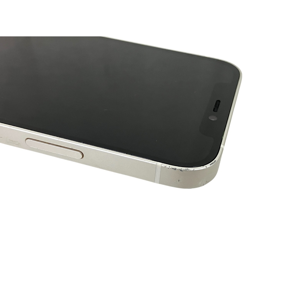 Apple MGHP3J/A iPhone 12 64GB 6.1インチ ホワイト docomo Apple MGHP3J/A iPhone 12 64GB 6.1インチ ホワイト docomo