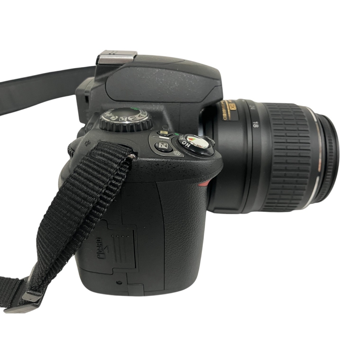 Nikon D40 AF-S NIKKOR 18-55mm F3.5-5.6 ニコン デジタル 一眼 Nikon D40 AF-S NIKKOR 18-55mm F3.5-5.6 ニコン デジタル 一眼