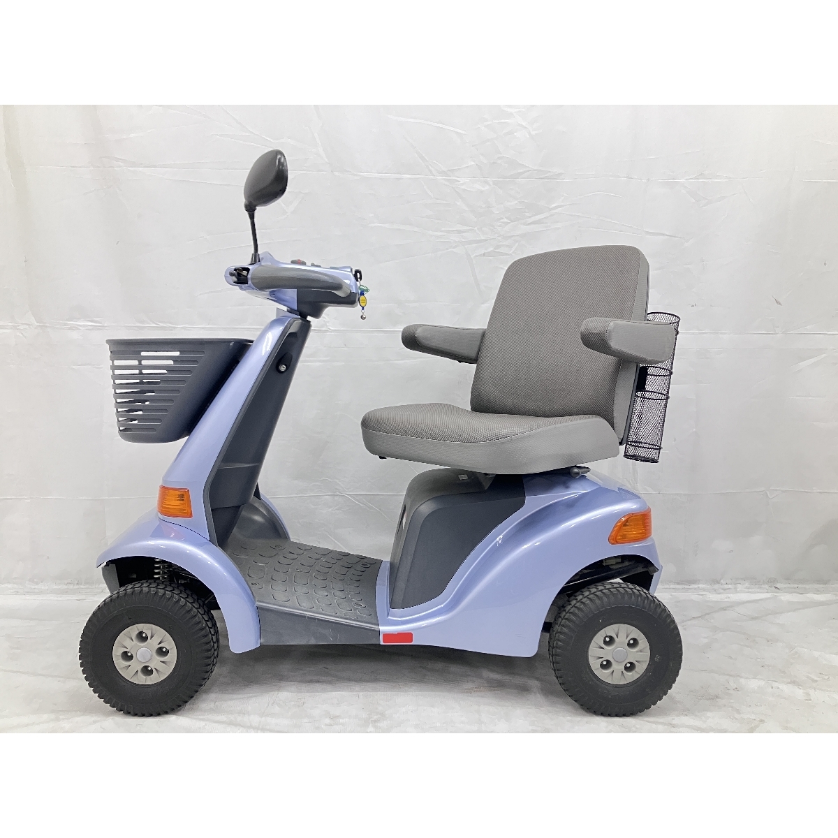 引取限定】 SUZUKI ET4F セニアカー シニアカー 電動車いす 引取限定】 SUZUKI ET4F セニアカー シニアカー 電動車いす