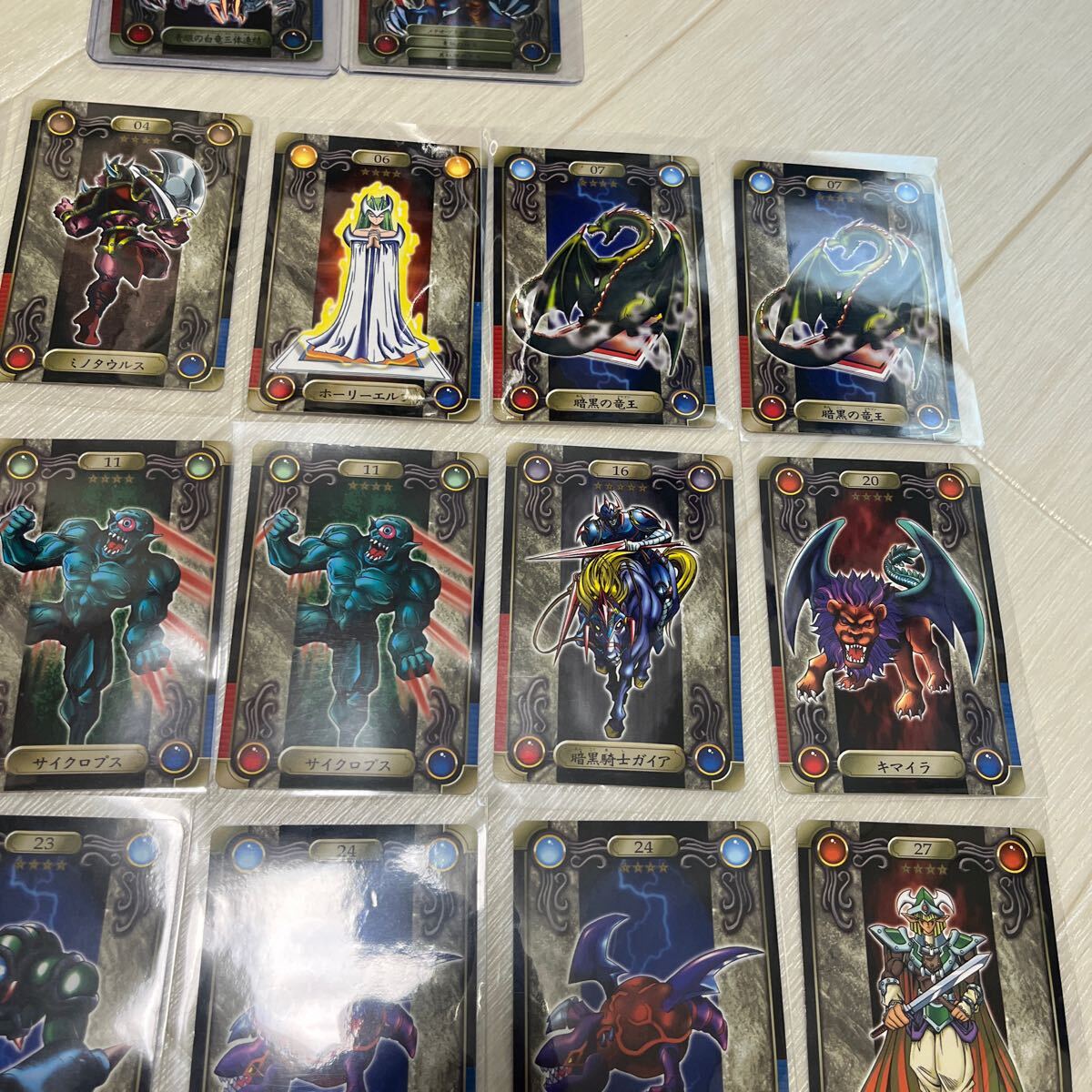 遊戯王 シールダス まとめ売り 51枚 シール ブルーアイズ 遊戯王 シールダス まとめ売り 51枚 シール ブルーアイズ