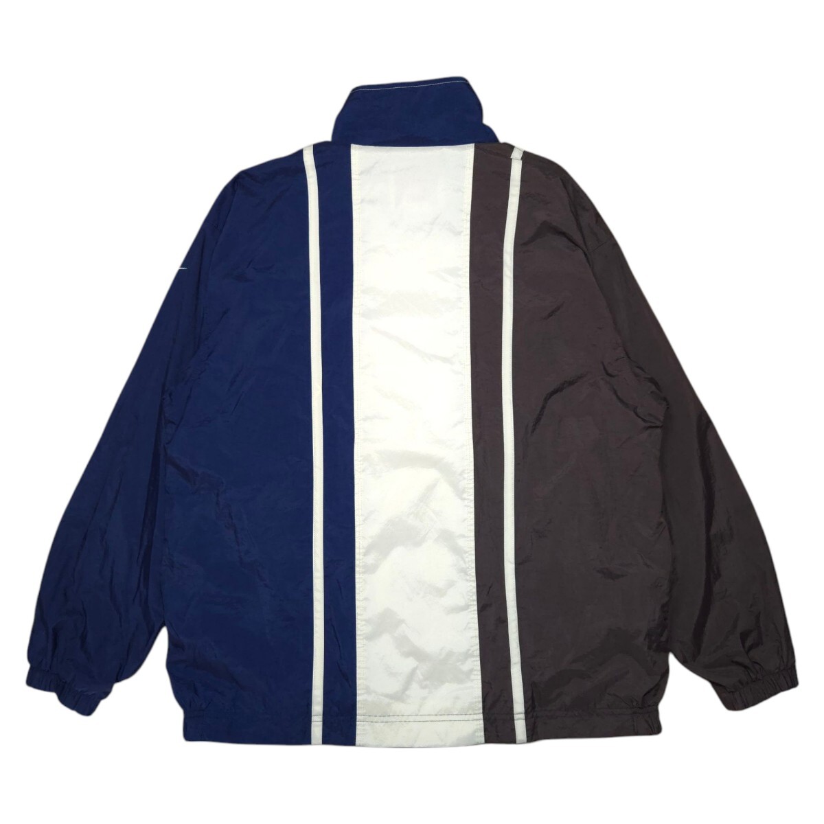 90s NIKE　クレイジーカラー　ワンポイント刺繍　ナイロンジャケット　ナイキ