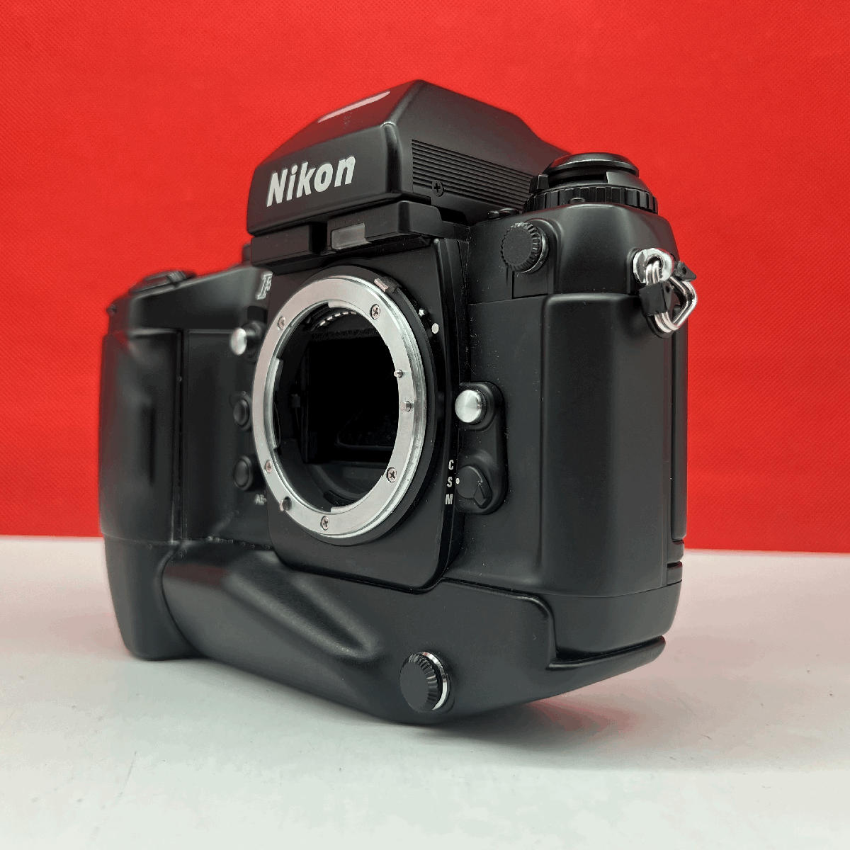 ★美品★ニコン NIKON F4S / DP-20 / MB-21 / レンズ ☆美品☆ニコンF4S ボディ/ DP-20 / NIKON MB-21 - メルカリ