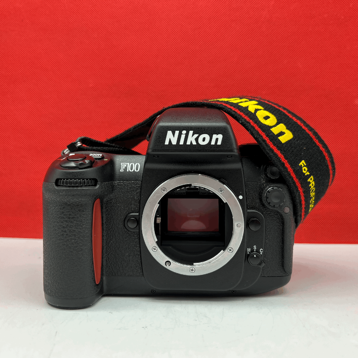 ♪60 Nikon F100 一眼レフカメラ フィルムカメラ ボディ AF動作 ♪60 Nikon F100 一眼レフカメラ フィルムカメラ ボディ AF動作