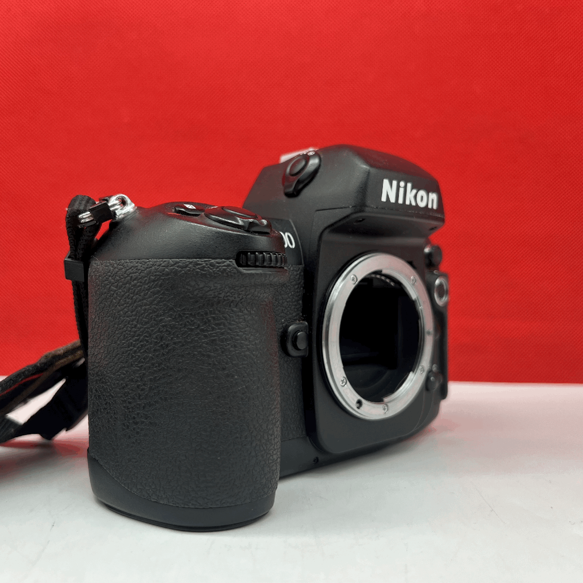♪02 Nikon F100 一眼レフカメラ フィルムカメラ ボディ AF動作 ♪02 Nikon F100 一眼レフカメラ フィルムカメラ ボディ AF動作