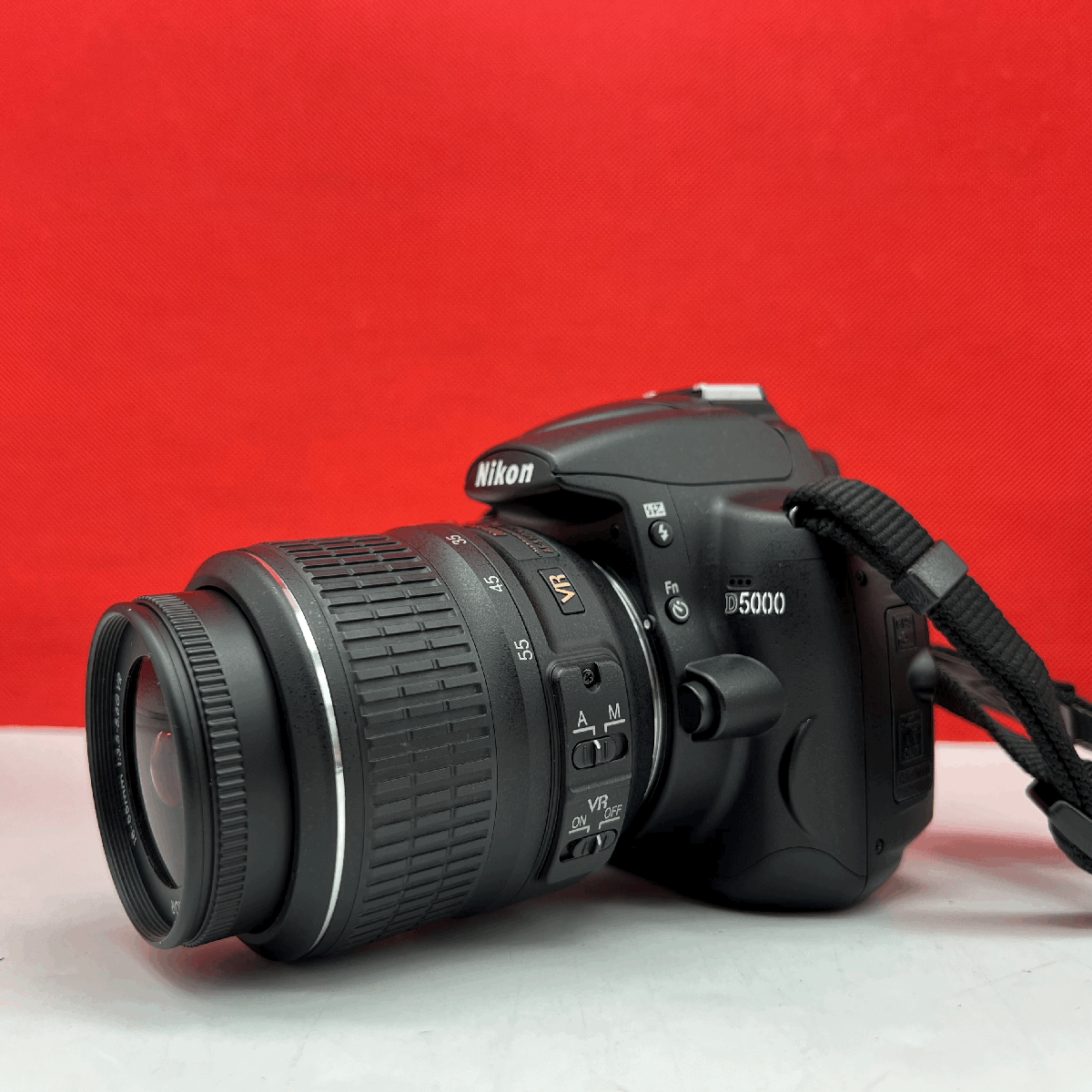 ♪28 Nikon D5000 デジタル一眼レフカメラ ボディ AF-S DX ♪28 Nikon D5000 デジタル一眼レフカメラ ボディ AF-S DX
