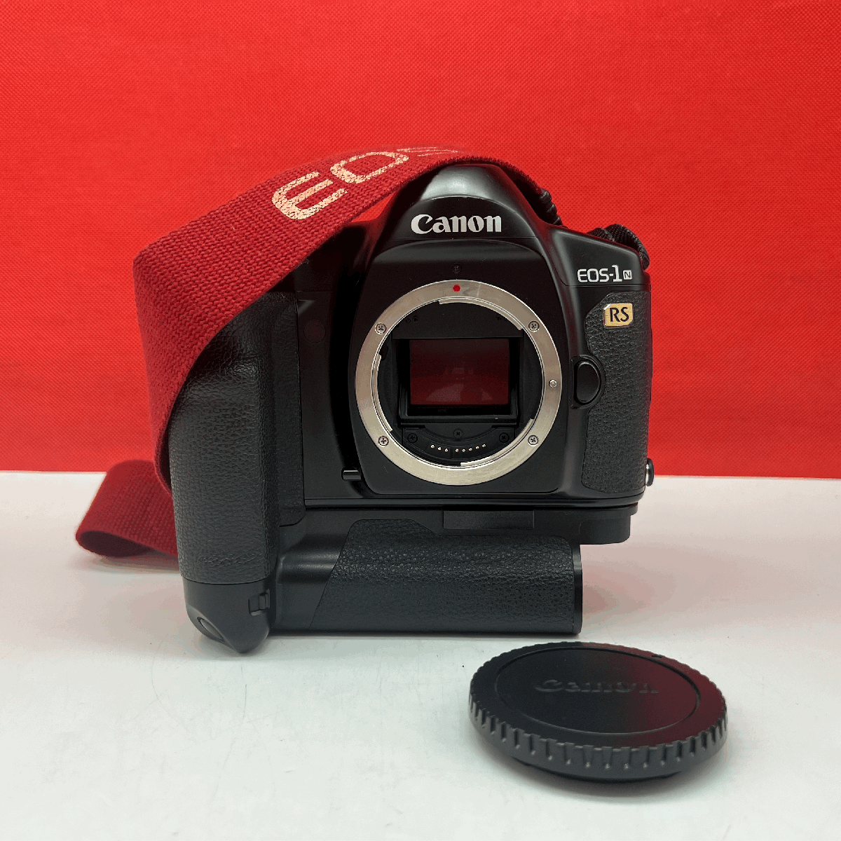 ♪29 Canon EOS-1N RS 一眼レフカメラ フィルムカメラ ボディ