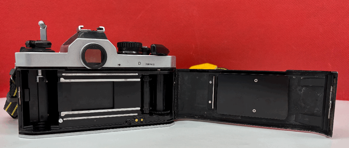 09 Nikon FM2 D フィルムカメラ 一眼レフカメラ ボディ NIKKOR 09 Nikon FM2 D フィルムカメラ 一眼レフカメラ ボディ NIKKOR