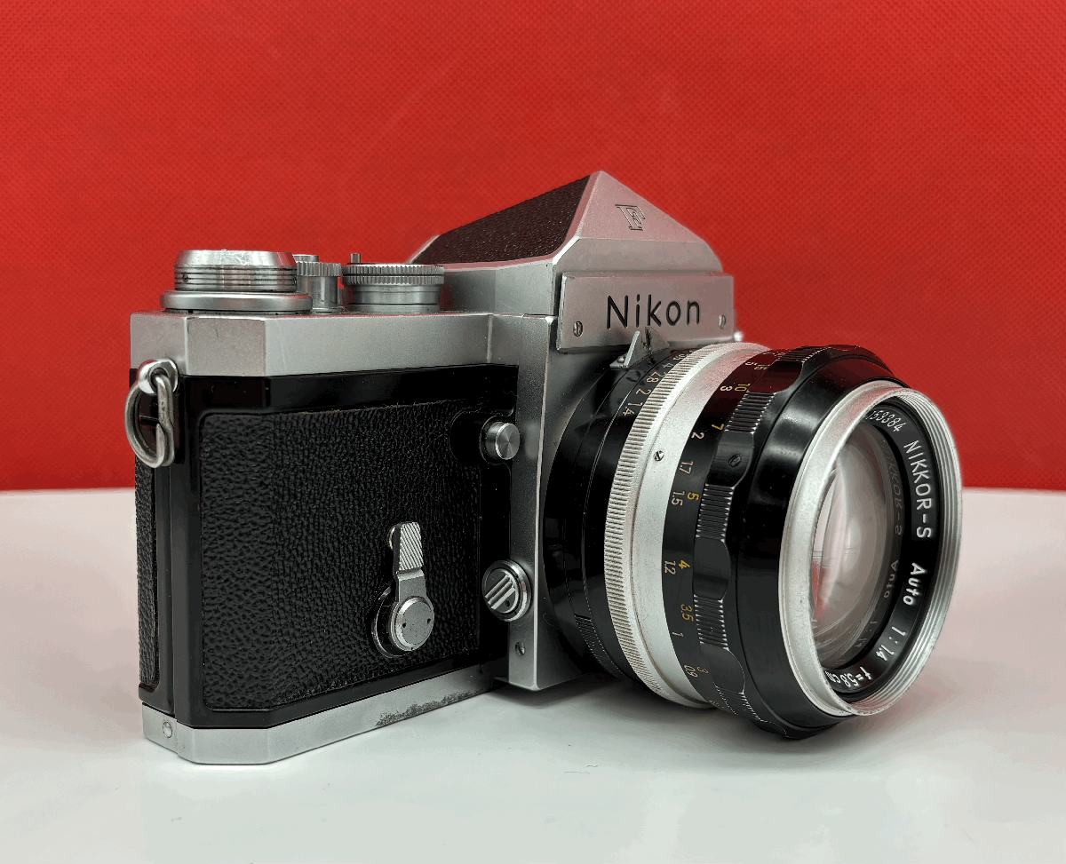 Nikon F-601 QUARTZ DATE フィルムカメラ修理 | 東京カメラリペア