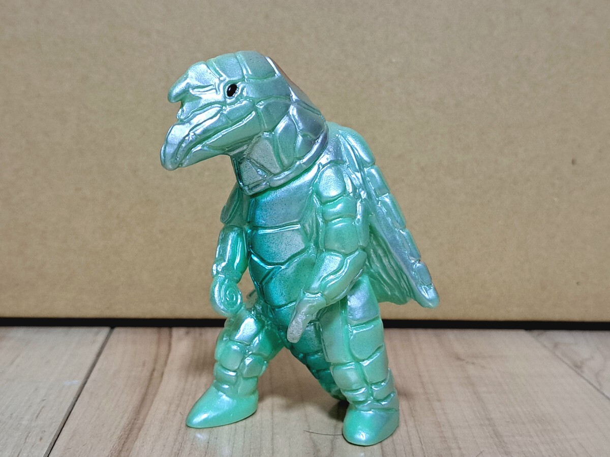 ブルマァク 彗星怪獣ドラコ 蓄光Ver. ミニソフビ ソフビ人形 ブルマァク 彗星怪獣ドラコ 蓄光Ver. ミニソフビ ソフビ人形