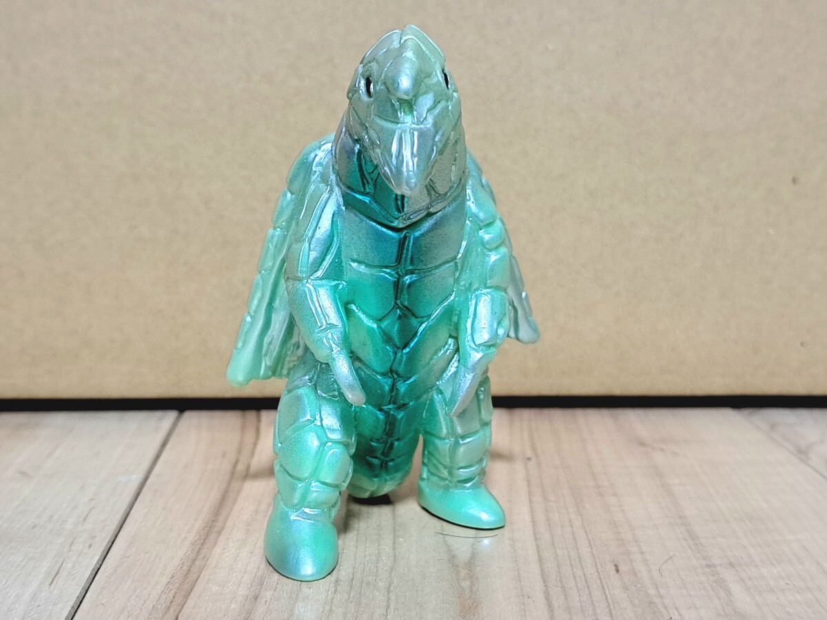 ブルマァク 彗星怪獣ドラコ 蓄光Ver. ミニソフビ ソフビ人形 ブルマァク 彗星怪獣ドラコ 蓄光Ver. ミニソフビ ソフビ人形