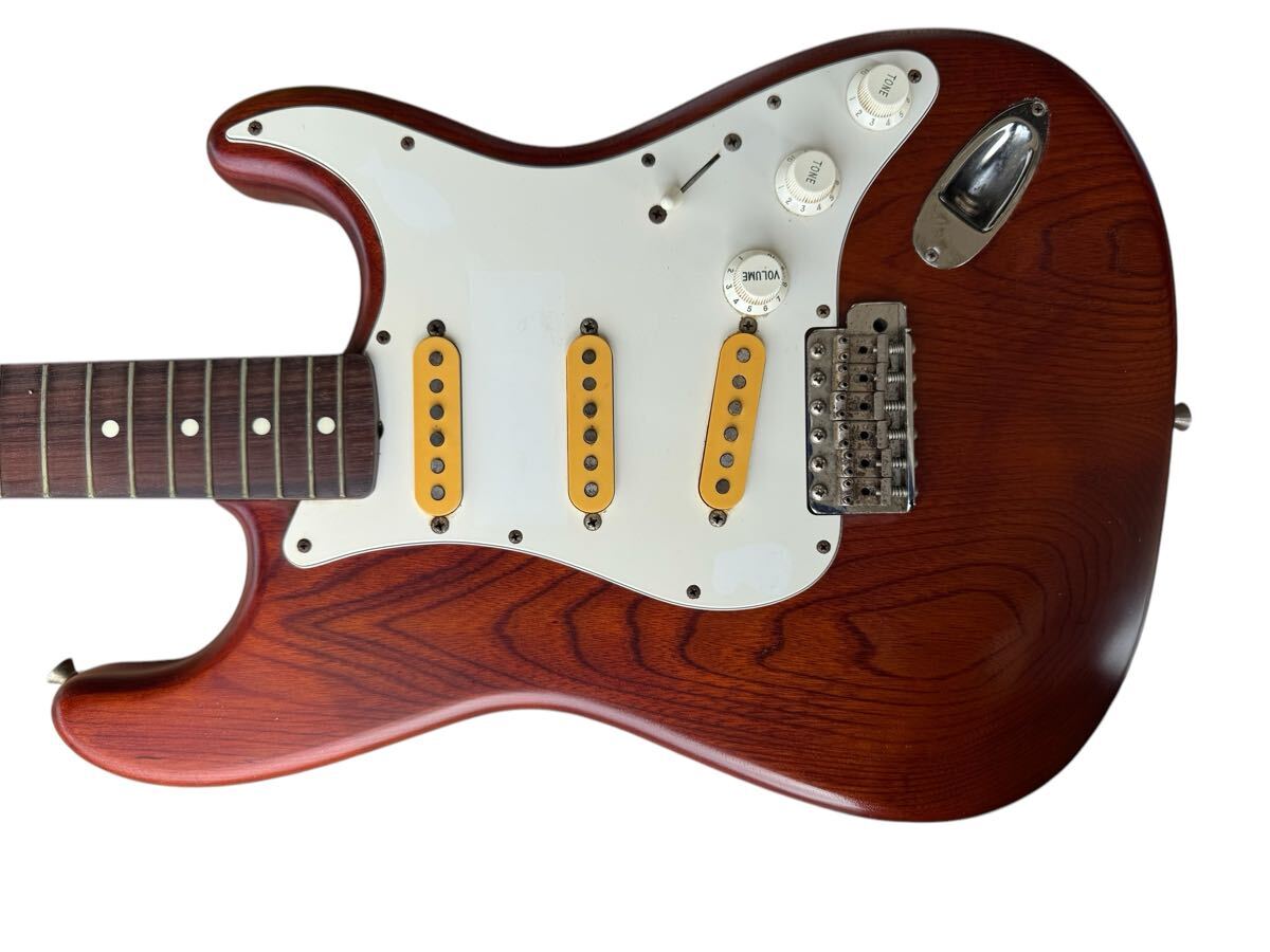 a1110☆希少☆フェンダー Fender Japan 62年モデルストラト a1110☆希少☆フェンダー Fender Japan 62年モデルストラト
