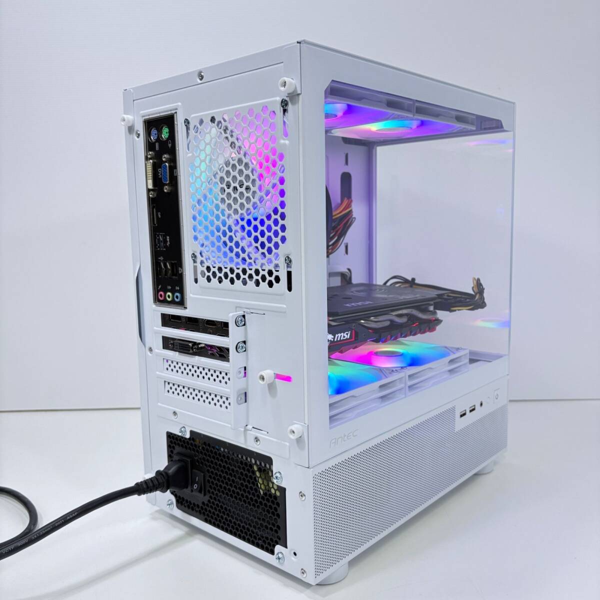 自作ゲーミングPC Core i7-7700 GTX1070Ti 16GB SSD480GB 新品 自作ゲーミングPC Core i7-7700 GTX1070Ti 16GB SSD480GB 新品