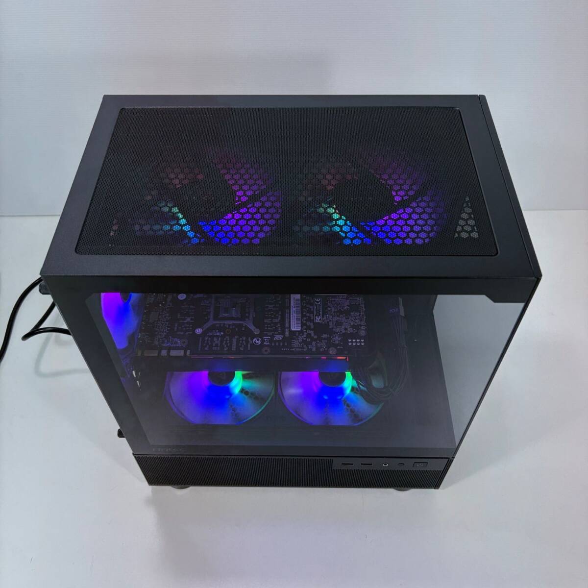 自作ゲーミングPC Core i5 9400 GTX1070Ti 16GB SSD512GB 新品 自作ゲーミングPC Core i5 9400 GTX1070Ti 16GB SSD512GB 新品