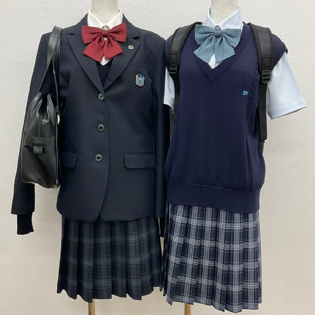 U1663/S1613(中古/箱)埼玉県 花咲徳栄高校 11点 /校章付 U1663/S1613(中古/箱)埼玉県 花咲徳栄高校 11点 /校章付