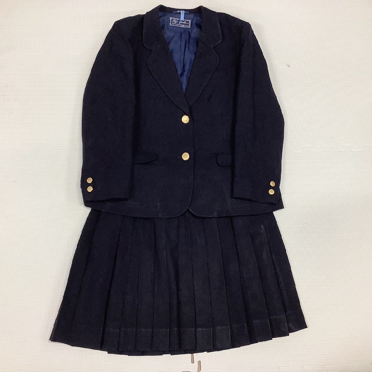 I1358/Y(中古)山形県 山形中央高校 女子制服3点 /指定品/大きい I1358/Y(中古)山形県 山形中央高校 女子制服3点 /指定品/大きい
