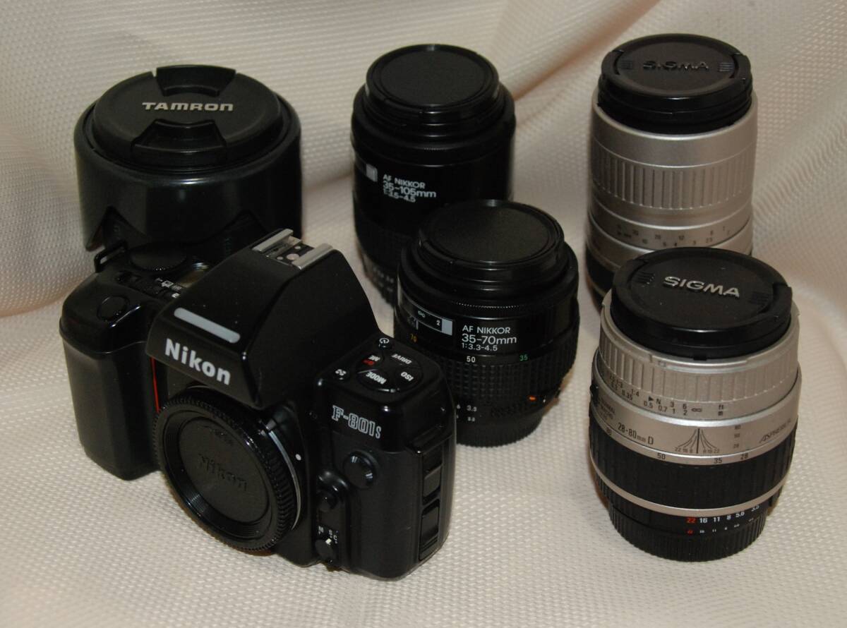 Nikon F-801s と レンズ5本 まとめて（ジャンク扱い）(ニコン