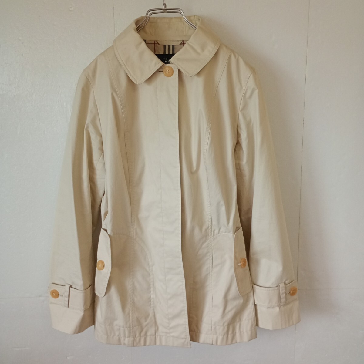 ☆一円☆バーバリーロンドン BURBERRY LONDON ショートコート ☆一円☆バーバリーロンドン BURBERRY LONDON ショートコート