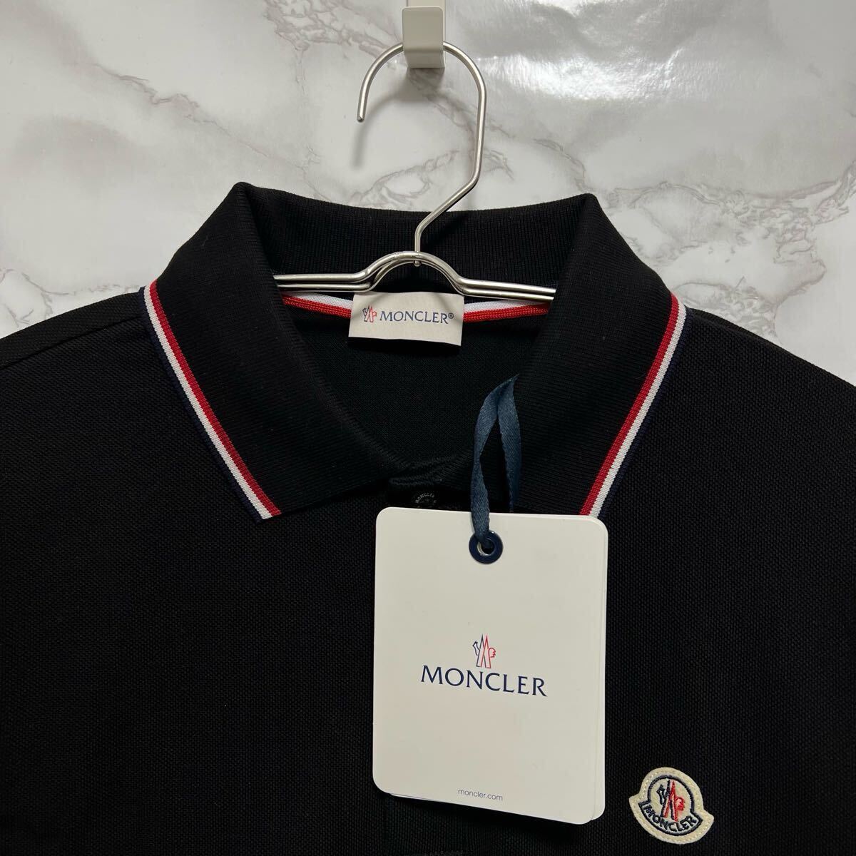 モンクレール Moncler 未使用 長袖ポロシャツ ブラック 黒色 モンクレール Moncler 未使用 長袖ポロシャツ ブラック 黒色