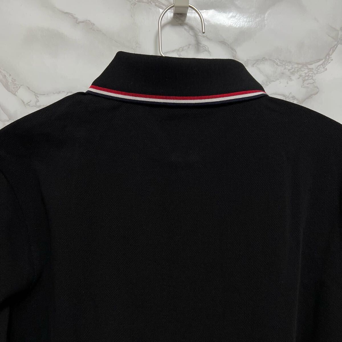 モンクレール Moncler 未使用 長袖ポロシャツ ブラック 黒色 モンクレール Moncler 未使用 長袖ポロシャツ ブラック 黒色