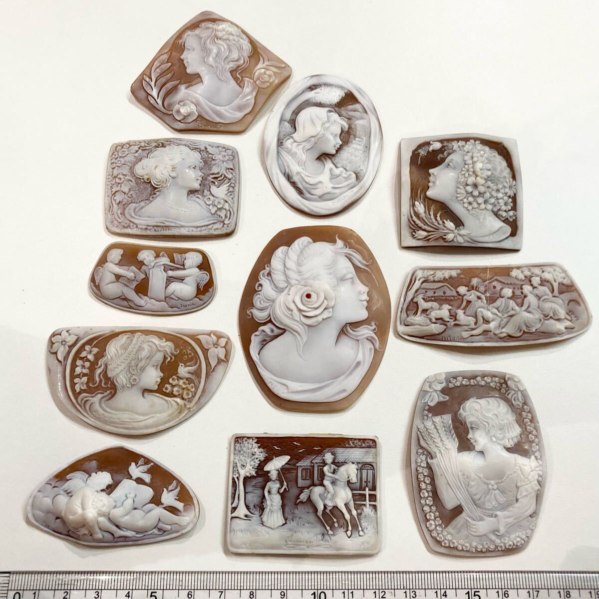 1円〜!!*シェルカメオおまとめ121.5g*a 約607.5ct 裸石 宝石 1円〜!!*シェルカメオおまとめ121.5g*a 約607.5ct 裸石 宝石