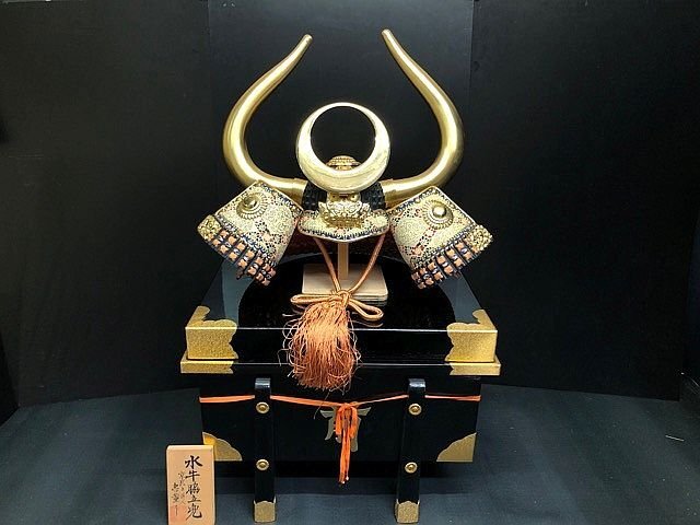 G2577M 兜飾り 京北之住人 忠保作 水牛脇立兜 五月人形 武者