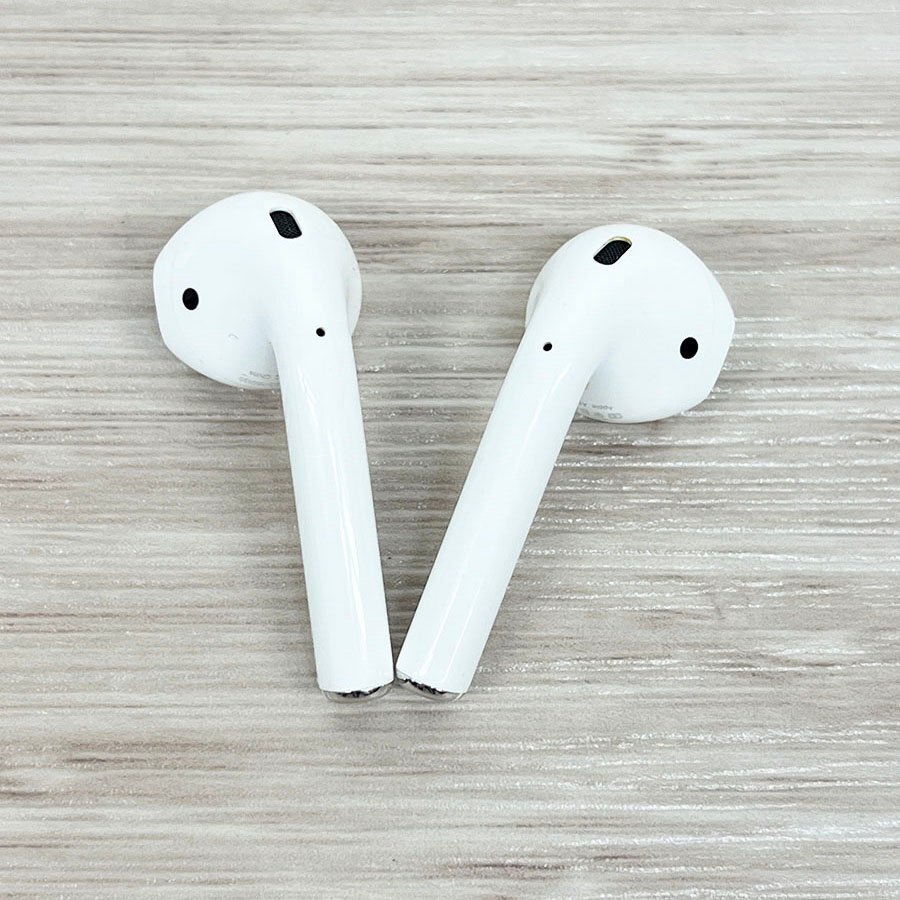 ジャンク品 Apple アップル AirPods エアーポッズ 第1世代 ジャンク品 Apple アップル AirPods エアーポッズ 第1世代