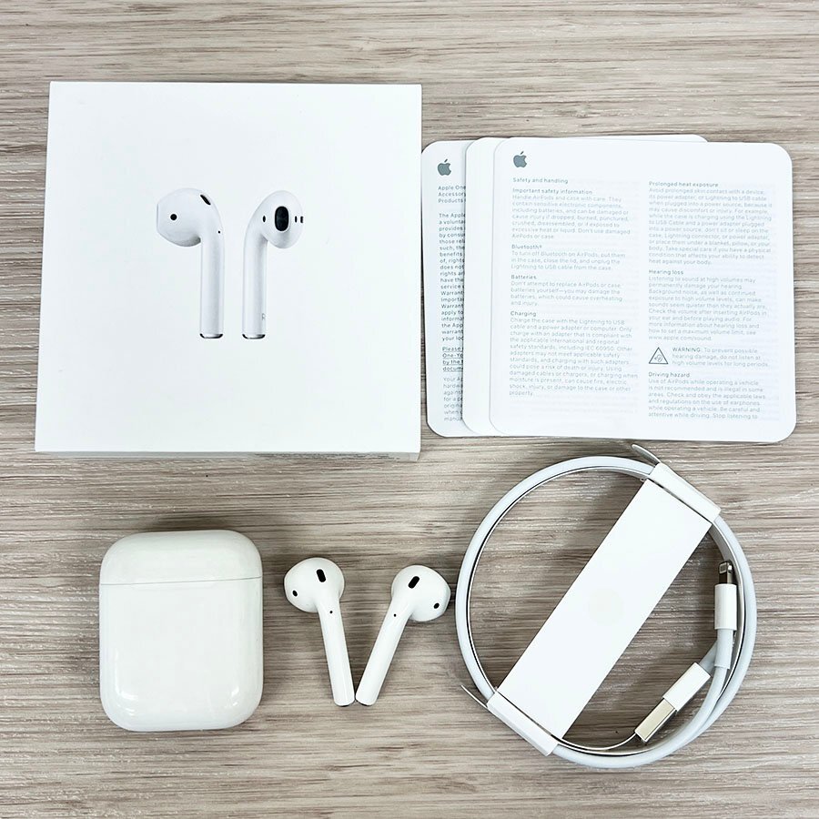 ジャンク品 Apple アップル AirPods エアーポッズ 第1世代 ジャンク品 Apple アップル AirPods エアーポッズ 第1世代
