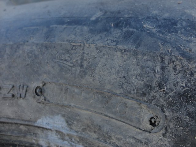 *8183 лето экскаватор TOYO G-15A 15.5/60-18 8PLY 4шт.@NYLON