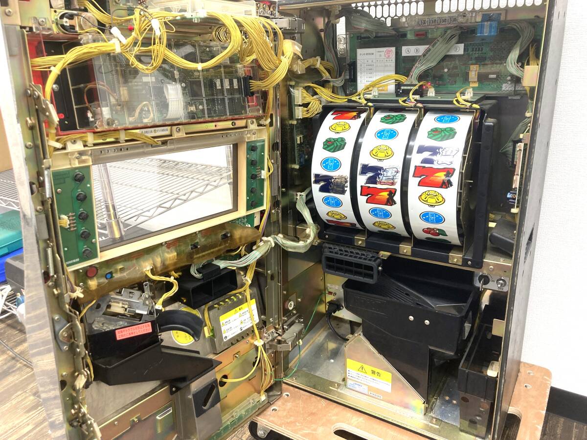 4-12【神奈川県直接引取限定・現状品】大都技研 押忍!番長 伝説 4-12【神奈川県直接引取限定・現状品】大都技研 押忍!番長 伝説