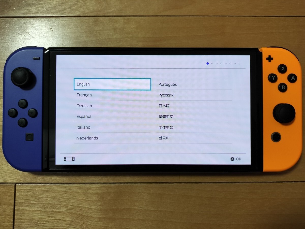 ② 美品 有機EL 2022年製 動作確認済 Nintendo Switch ② 美品 有機EL 2022年製 動作確認済 Nintendo Switch